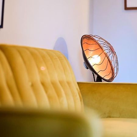 Villa Luxe Mid-Century Styled Historic Townhouse #2 Detroit Exterior foto